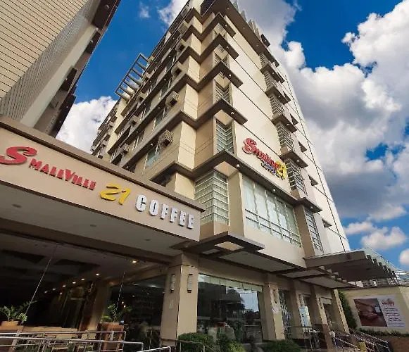 Smallville 21 Hotel